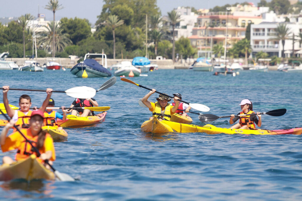 Club Náutico Ibiza amplía sus cursos de Kayak en agosto