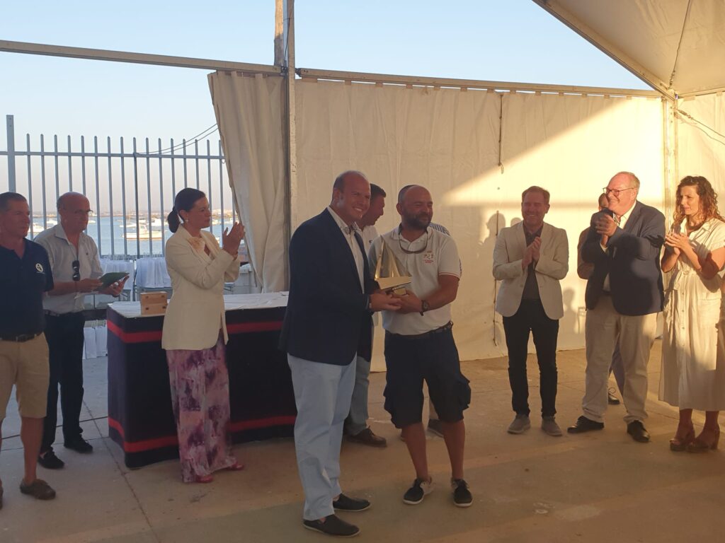 Junta de Andalucía entrega el Trofeo de Circunnavegación a Vela Andrés de Urdaneta