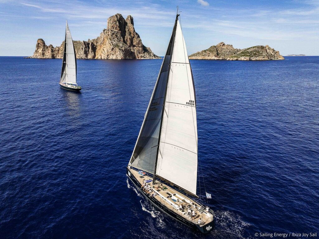 Toda la flota de la Ibiza JoySail se concentra en Marina Ibiza