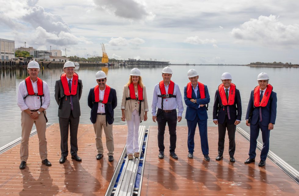 Autoridad Portuaria y Ayuntamiento de Huelva visitan las obras de la Marina Deportiva Odiel