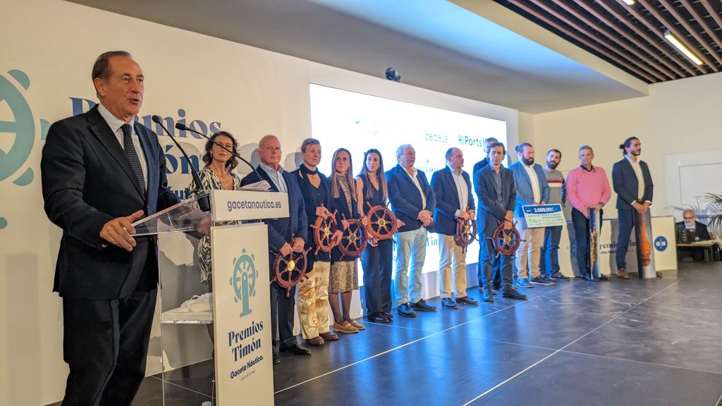 APB entrega el premio Timón al Real Club Náutico de Palma