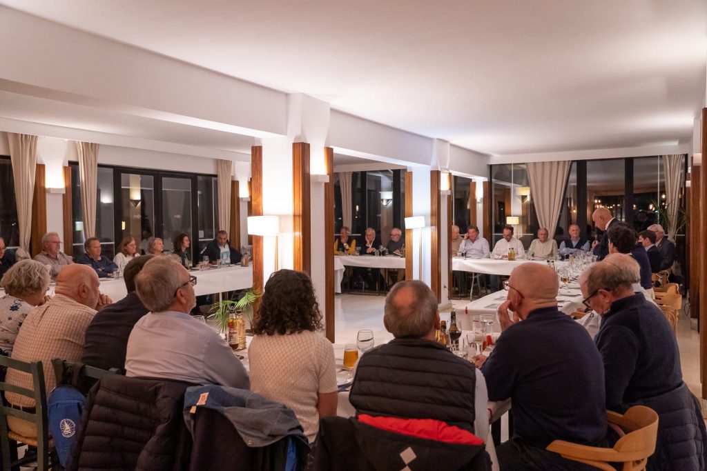 Los navegantes de Baleares asisten a la cena de ADN Mediterraneo