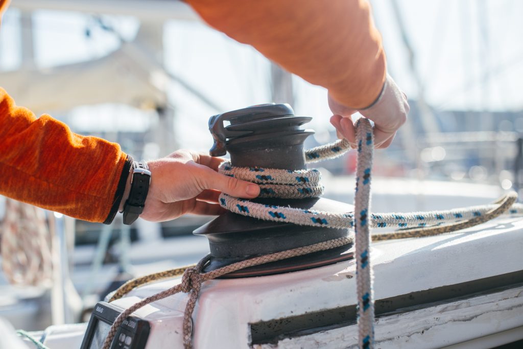 10 errores más comunes que no puedes cometer al amarrar tu barco en un puerto