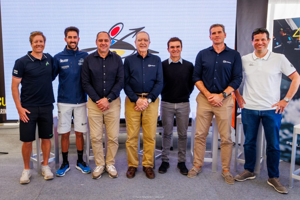 La 44 Cup Calero Marinas inaugura la temporada de los RC44 en Lanzarote