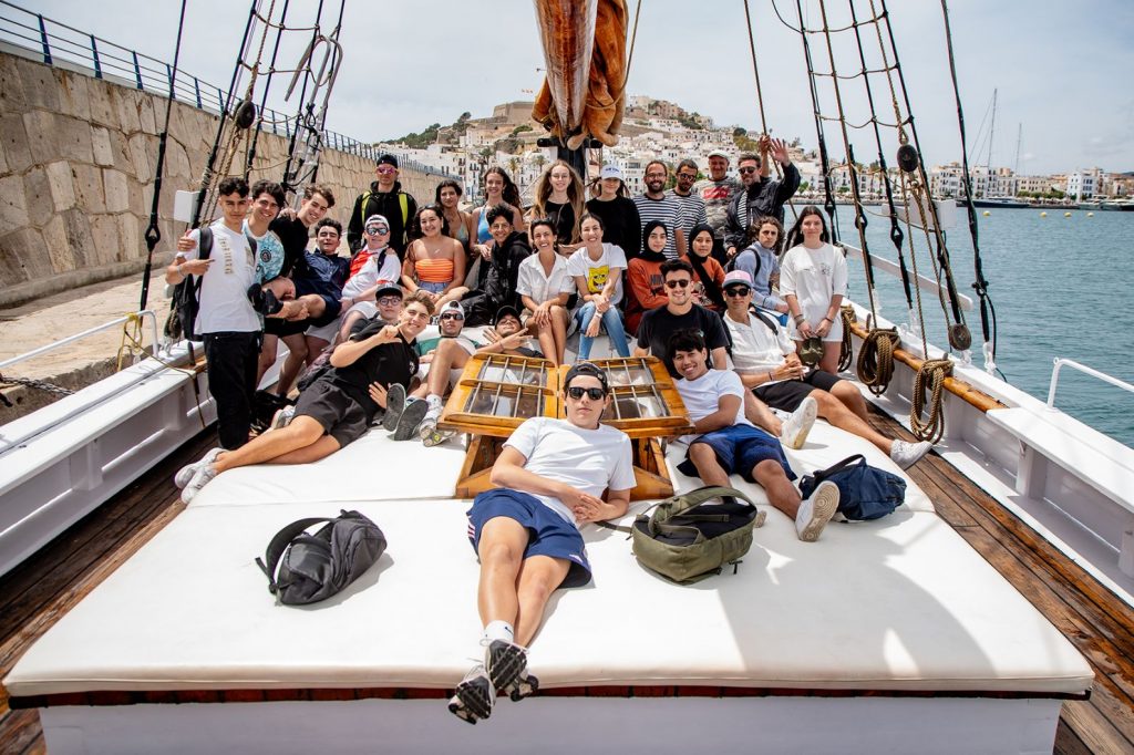 Club Náutico Ibiza inicia con éxito su programa ‘Jóvenes por el Mar’
