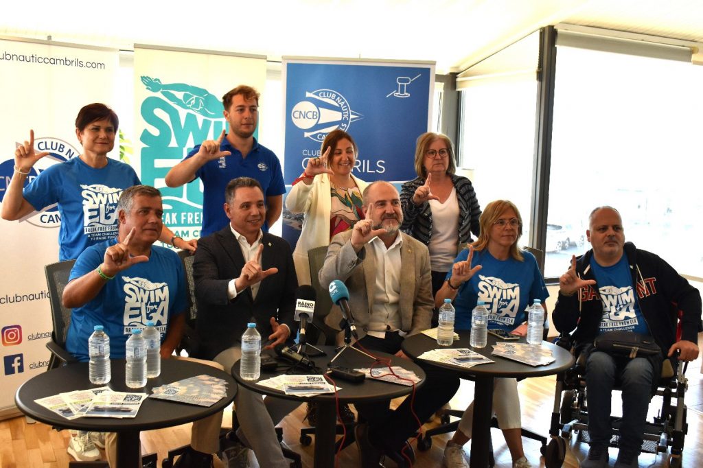 3ª Travesía Solidaria Swim For ELA en Calafat Cambrils con récord de participación
