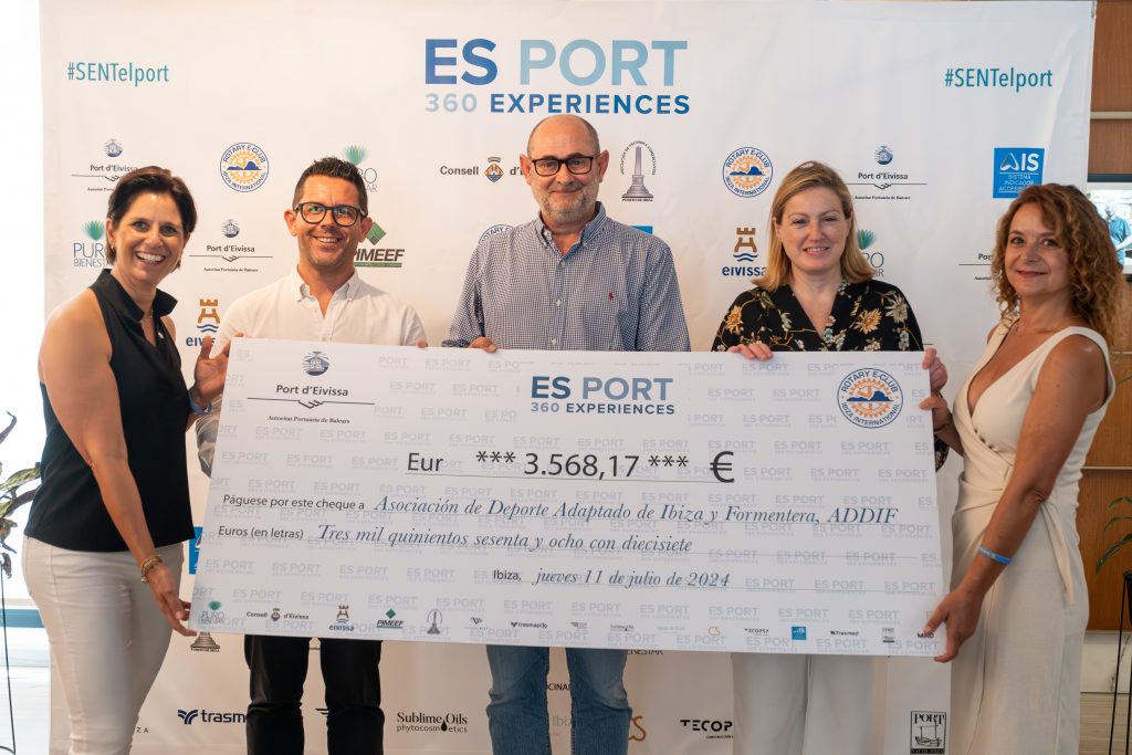 La APB entrega cheque solidario a ADDIF en evento Es Port. 360 Experiences