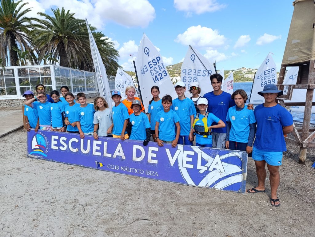 14 regatistas del CN Ibiza competirán en el 60º Gran Día de la Vela - Bufete Frau
