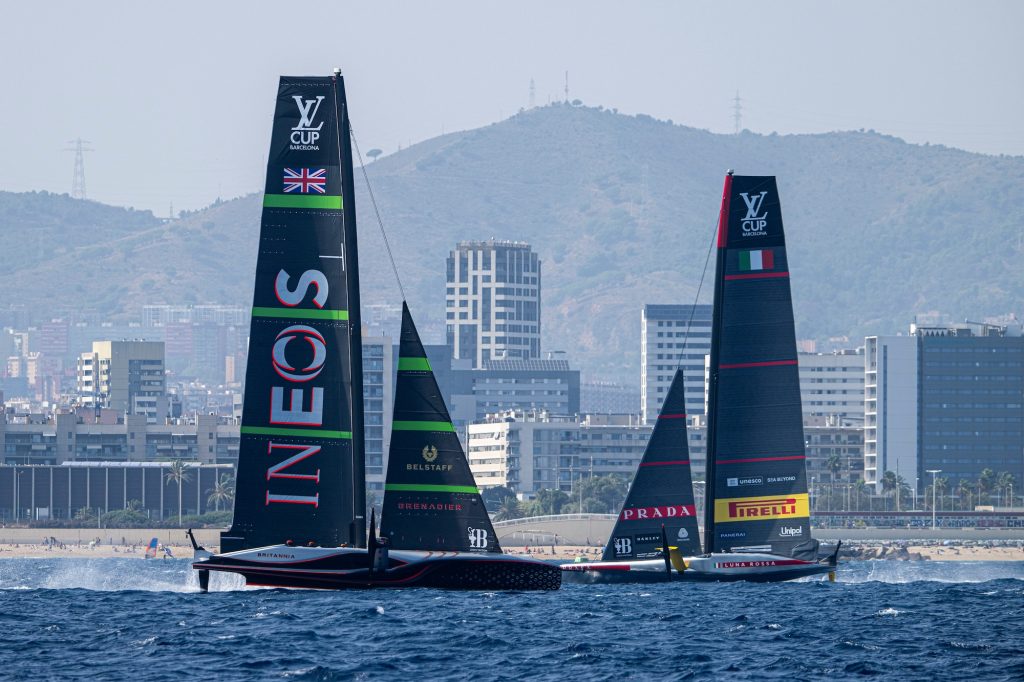 Alinghi Red Bull Racing se lleva la victoria de la Louis Vuitton Regata Preliminar