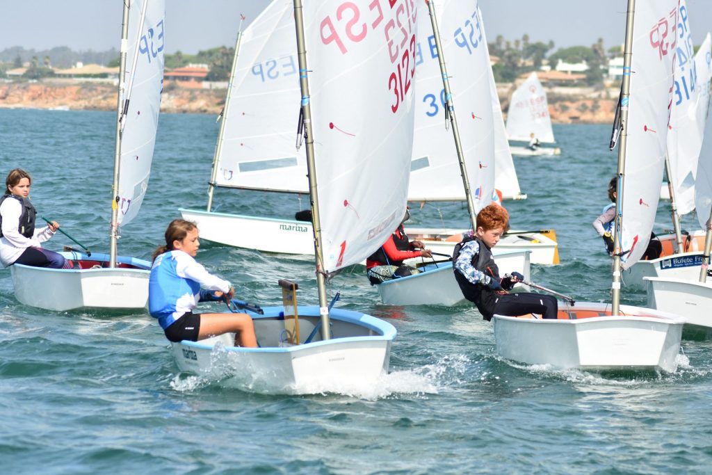 Finaliza el Campeonato de Andalucía de Optimist en Chipiona