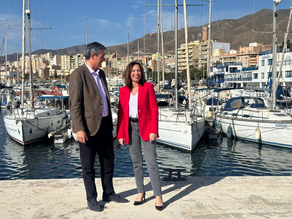 Junta de Andalucía invierte en la modernización del puerto de Adra
