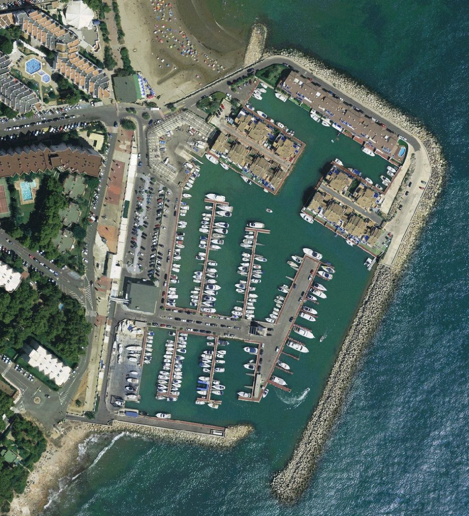 La Generalitat autoriza el dragado del puerto deportivo de Alcossebre