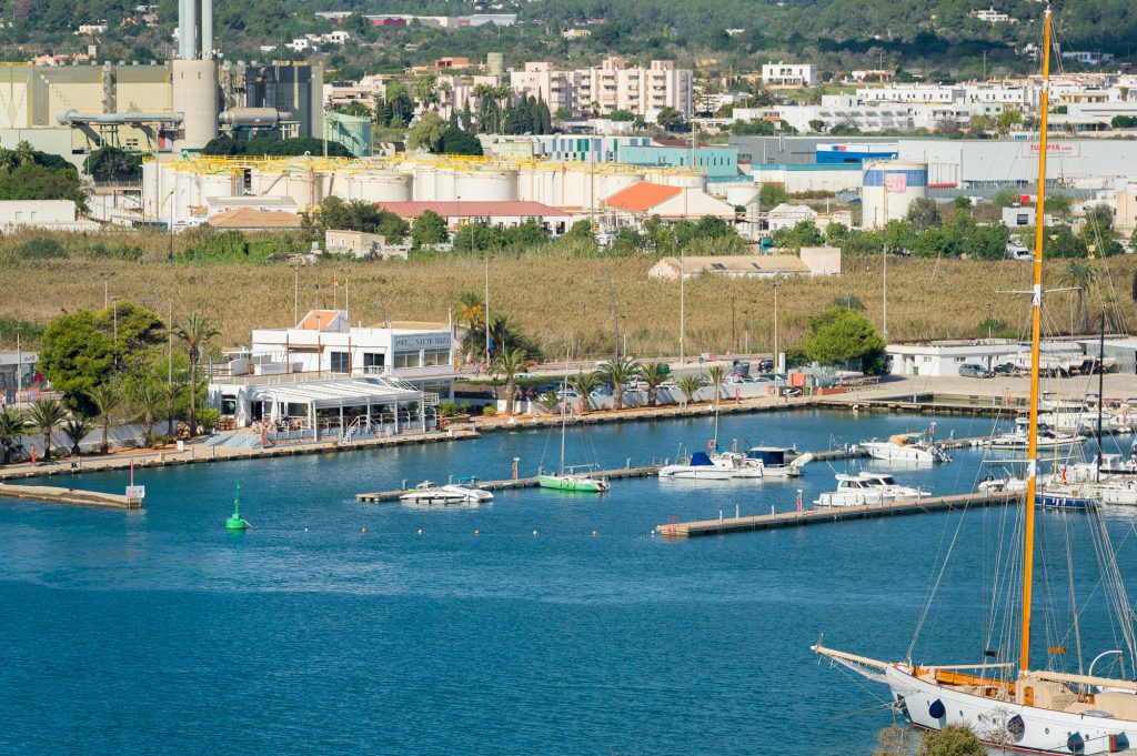 APB prorroga la autorización hasta 2026 en puerto de Eivissa