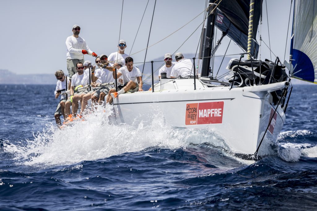 La Armada Española compite con 4 unidades en la 43ª Copa del Rey MAPFRE