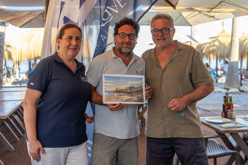 La ruta artística “Mirando al Mar y por el Mar” inicia su recorrido pictórico por Puerto Sotogrande