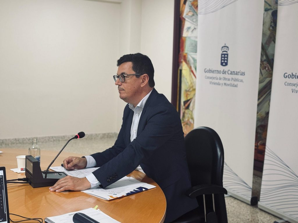 Puertos Canarios aprueba la prórroga de concesiones en Pasito Blanco y Puerto Calero