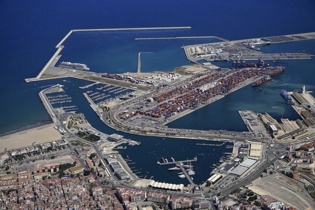 Valenciaport convoca un concurso fotográfico para redescubrir el Puerto de València